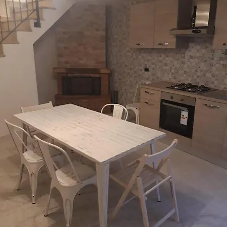 Independent Structure On Three Levels Castel Di Sangro * Rocca Cinquemiglia